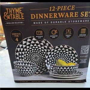 Black and White Dinnerware Set
